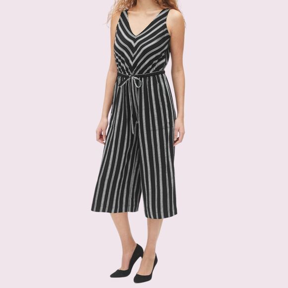 GAP Black Sleeveless Wide-Leg Jumpsuit Size S Cropped Drawstring Waist Striped - Picture 1 of 9